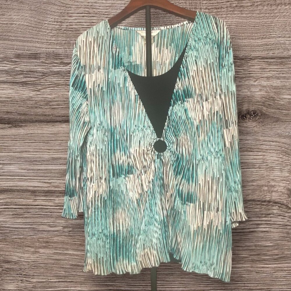 Allison Daley Green & White Pleated Long Sleeve Top With Black Tank Insert